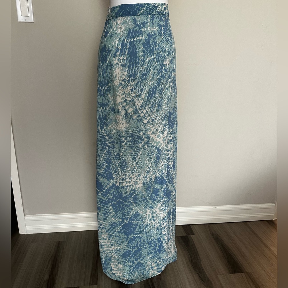 Chic Blue Patterned Wrap Maxi Skirt